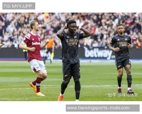 张伯伦随队训练厄德高热苏斯在列约克雷斯等四人缺席情况更新